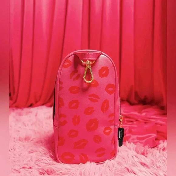 💄💋🩷 Loungefly Pencil Case Mean Girls Burn Book NWT Special Edition - Picture 5 of 6